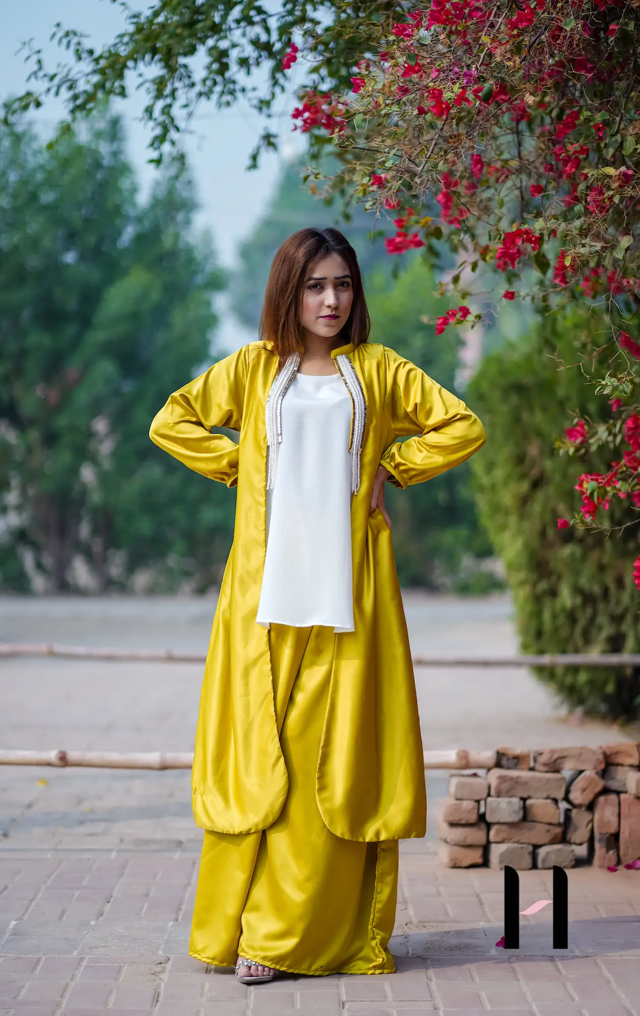 Mustard Yellow Dress Coat Set Mustard Yellow Three-Piece Dress Set featuring an open-front silk coat with handmade pearl and chain embroidery, paired with a flared palazzo and white inner.